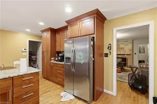 1056 Cantering Rd, High Point, NC 27262 - Photo 7