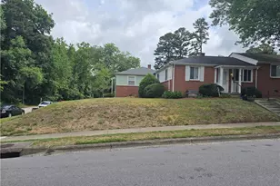 568 Overlook St, Greensboro, NC 27403 - Photo 3
