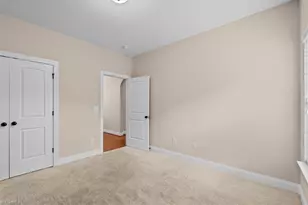 125 Chestnut Bend Dr, Greensboro, NC 27406 - Photo 17