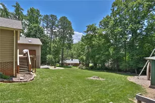 135 Holly Hill Dr, Elkin, NC 28621 - Photo 3