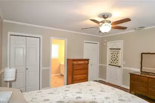 135 Holly Hill Dr, Elkin, NC 28621 - Photo 23