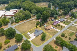2091 Northcrest Dr, Elon, NC 27244 - Photo 37