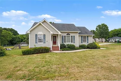 116 Moore Street, Graham, NC 27253 - Photo 25