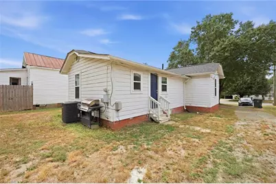 1020 Rainey Street, Burlington, NC 27217 - Photo 17