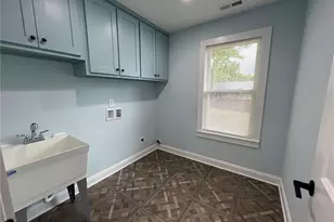 700 W Holt St, Mebane, NC 27302 - Photo 15