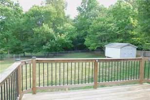 2804 Mitchell Wood Dr, Browns Summit, NC 27214 - Photo 25