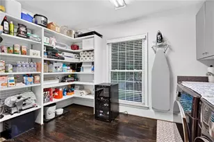 1401 Briarcliff Rd, Greensboro, NC 27408 - Photo 17