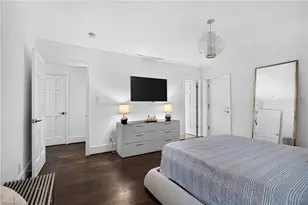1401 Briarcliff Rd, Greensboro, NC 27408 - Photo 23
