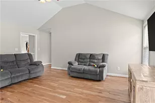 5126 Wallburg Rd, Winston-Salem, NC 27107 - Photo 9