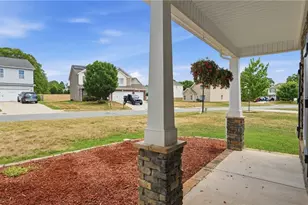 2017 Heron Pointe Dr, Whitsett, NC 27377 - Photo 9