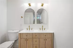 2125 Hollyrood St, Winston-Salem, NC 27106 - Photo 15