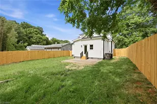 2125 Hollyrood St, Winston-Salem, NC 27106 - Photo 41