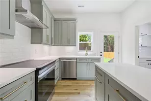 2125 Hollyrood St, Winston-Salem, NC 27127 - Photo 9