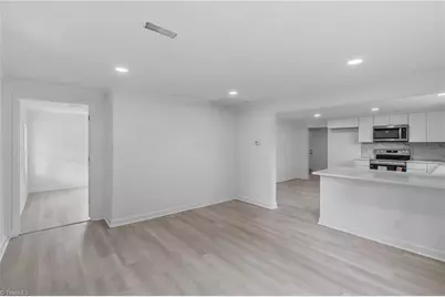 413 Junction Street, Mount Airy, NC 27030 - Photo 7