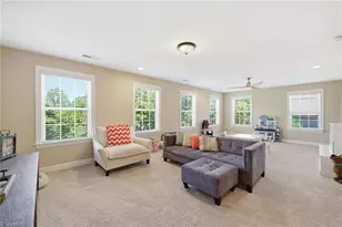 4458 Bonnie Loch Dr, Burlington, NC 27215 - Photo 19