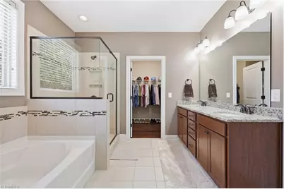 4458 Bonnie Loch Drive, Burlington, NC 27215 - Photo 17