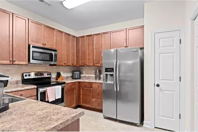 1665 Preston Woods Drive, Winston-Salem, NC 27127 - Photo 5