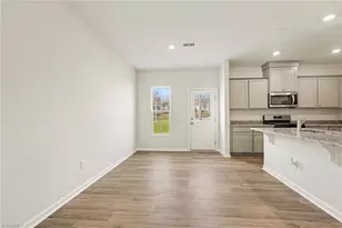 1511 Allegheny River St, Greensboro, NC 27405 - Photo 15