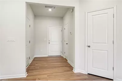 1511 Allegheny  River Street, Greensboro, NC 27405 - Photo 9