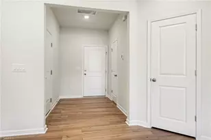 1511 Allegheny River St, Greensboro, NC 27405 - Photo 9