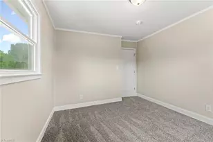 1220 S Elm St, High Point, NC 27260 - Photo 37