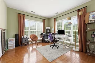 3706 Worthing Ct, Greensboro, NC 27455 - Photo 9