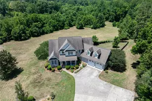 8850 Donilee Mnr Ct, Lewisville, NC 27023 - Photo 3