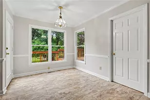 7060 Bridgewood Rd, Clemmons, NC 27012 - Photo 11