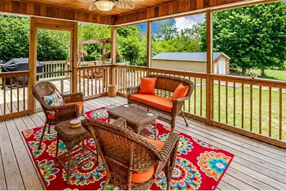 211 Parsons Road, North Wilkesboro, NC 28659 - Photo 17