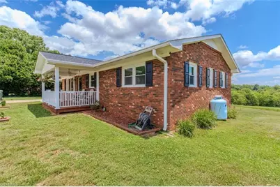 211 Parsons Road, North Wilkesboro, NC 28659 - Photo 5