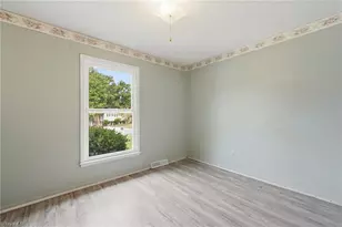 2507 Dumfries Rd, Greensboro, NC 27407 - Photo 25