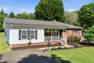 1811 Aims Ave, Mount Airy, NC 27030 - Photo 5
