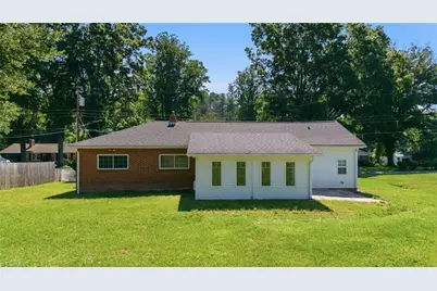 1811 Aims Avenue, Mount Airy, NC 27030 - Photo 7