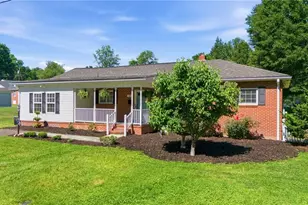 1811 Aims Ave, Mount Airy, NC 27030 - Photo 5