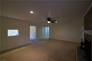 103 Briar Ridge Cir, Winston-Salem, NC 27104 - Photo 11