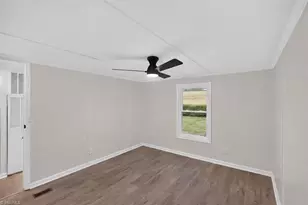 4560 Effie Ln, Walkertown, NC 27051 - Photo 15