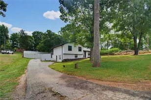 1550 Sauratown Rd, Germanton, NC 27019 - Photo 3