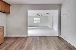 307 Winston St, Greensboro, NC 27401 - Photo 15