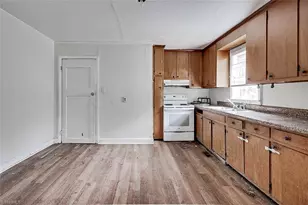 307 Winston St, Greensboro, NC 27401 - Photo 13