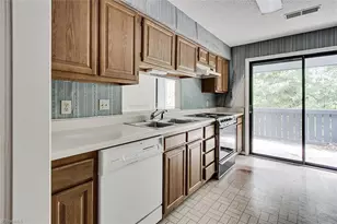 2855 Treestead Cir, Greensboro, NC 27410 - Photo 15