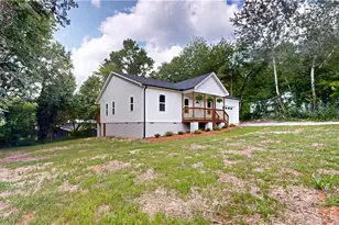 1213 Hillcrest Dr, Thomasville, NC 27360 - Photo 5