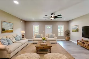 1213 Hillcrest Dr, Thomasville, NC 27360 - Photo 17