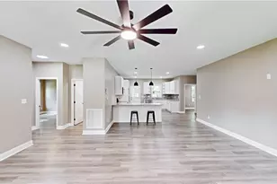 1213 Hillcrest Dr, Thomasville, NC 27360 - Photo 15
