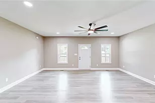 1213 Hillcrest Dr, Thomasville, NC 27360 - Photo 19