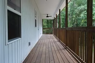 1213 Hillcrest Dr, Thomasville, NC 27360 - Photo 5