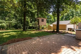 1004 Lamp Post Ln, Greensboro, NC 27410 - Photo 35
