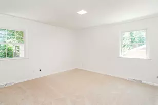 1004 Lamp Post Ln, Greensboro, NC 27410 - Photo 25