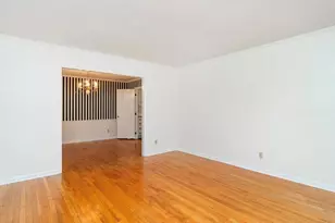 1004 Lamp Post Ln, Greensboro, NC 27410 - Photo 5