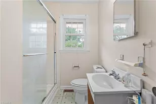 1909 Rayston Dr, Greensboro, NC 27405 - Photo 23