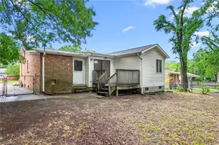 1909 Rayston Dr, Greensboro, NC 27405 - Photo 3
